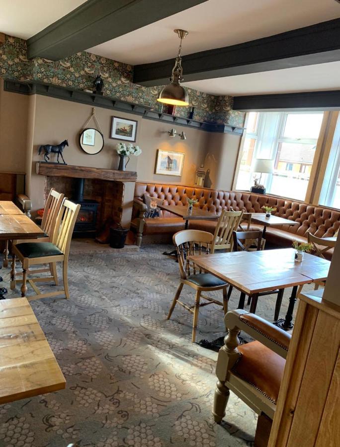 The Griffin Inn St Helens  Extérieur photo
